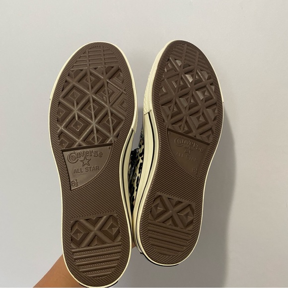 Converse Chuck 70 Glow-In-The-Dark Leopard Print Unisex M8.5 W10.5 Retro - Picture 10 of 10